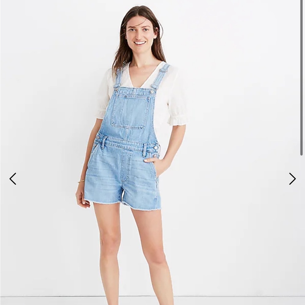 Madewell Adirondack Short Overalls in Phillips Wash. XS